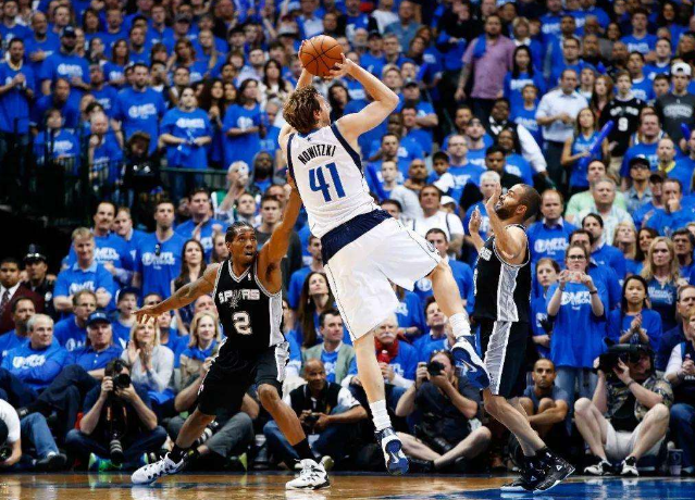 根据侯冰以 根据侯冰以