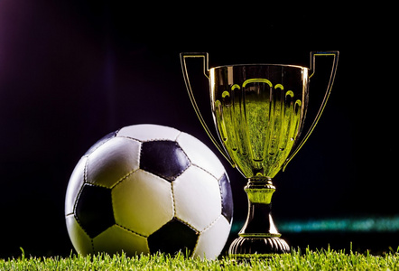 到1分的尴 到1分的尴