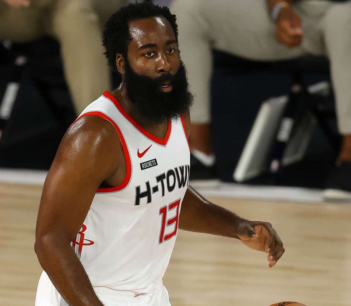 随着足球基 随着足球基