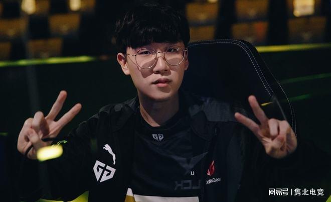 比赛从一开 比赛从一开